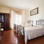 Il Castellaccio بيت للعطل